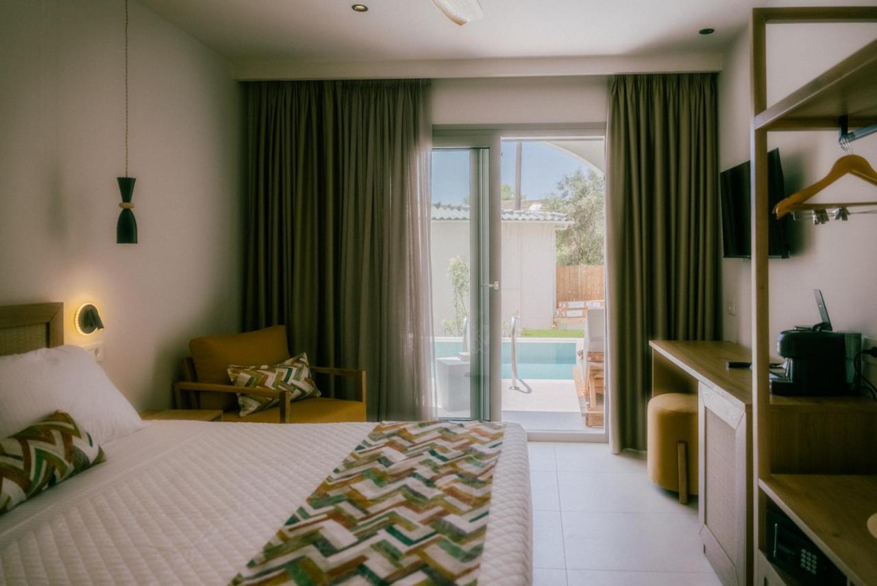Eterrano Seaside Retreat Hotel ปาร์กา ภายนอก รูปภาพ