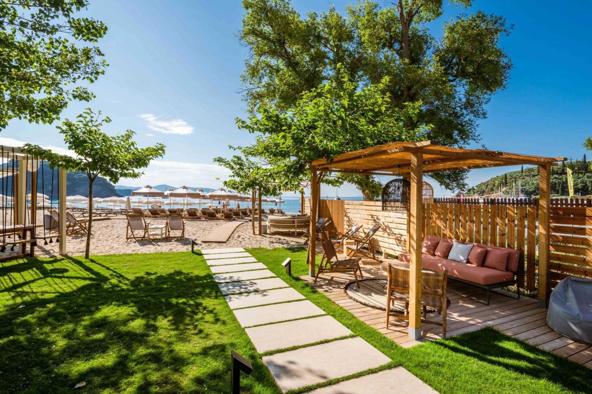 Eterrano Seaside Retreat Hotel ปาร์กา ภายนอก รูปภาพ
