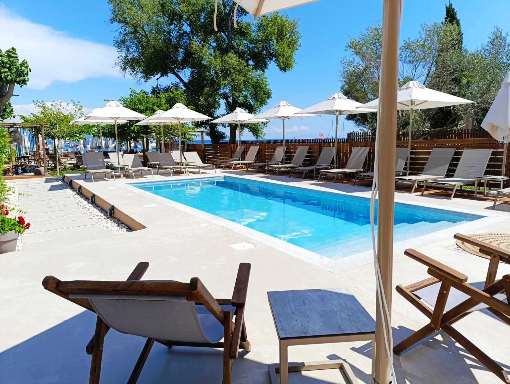 Eterrano Seaside Retreat Hotel ปาร์กา ภายนอก รูปภาพ